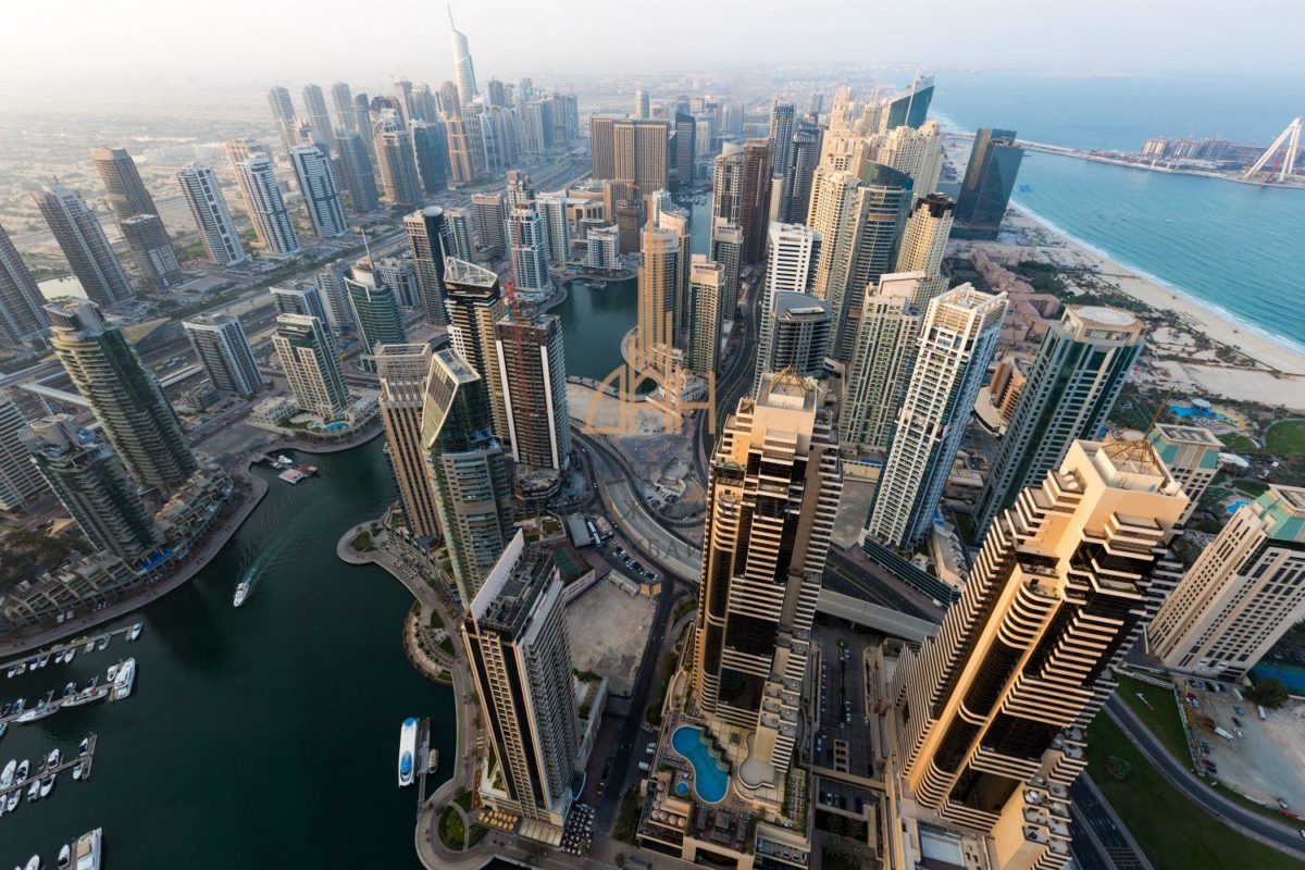 (RU) Azizi видит торможение продаж недвижимости в Дубае в начале 2021 года