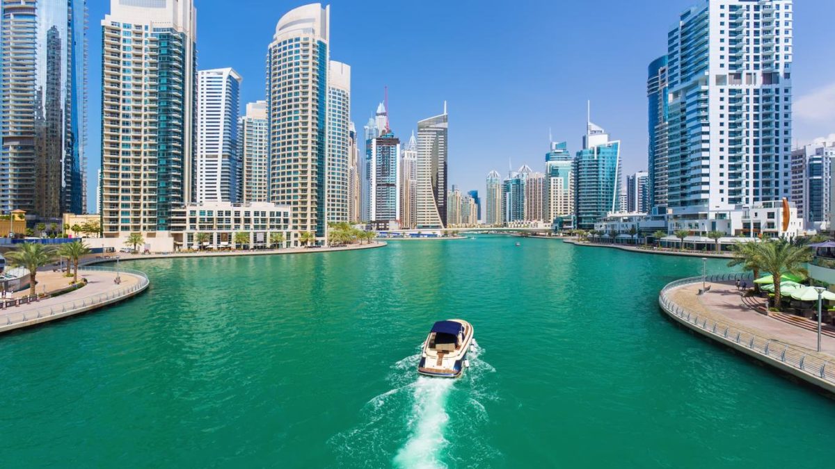 (RU) Новый рекорд объема сделок с недвижимость в Дубае